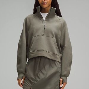 Lululemon Scuba Oversized Funnel-Neck Half Zip in Army Green Size XS/S
